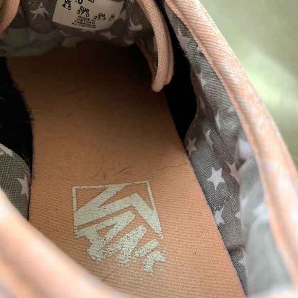 VANS Canvas Lace Up Sneakers skate Shoes hipster Women’s 7 pastel peach coral - Picture 6 of 8